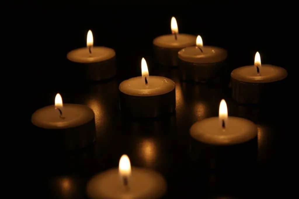 Winter Solstice (December 21) marks the seasonal turning of the dark toward the light in the northern hemisphere.  On the darkest night of the year, we light candles to affirm our faith and hope in the light of the divine and
buff.ly/3TNmX8v