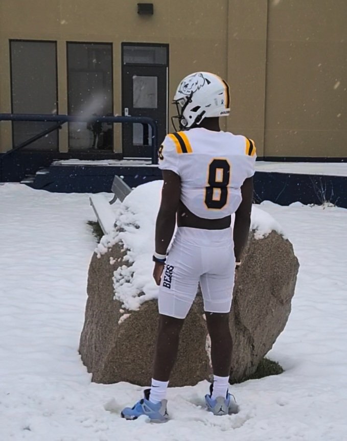 AJ Samuel ๐๐พ๐ธ (@ajsamuel15) on Twitter photo 100% Committed!!! Time to ball!! #GoldenBears #GoBears
<a href="/CoachCurrierCSP/">Coach-ShannonCurrier</a>
<a href="/bond_coach/">Bond Mike Bond</a>
<a href="/CSPBearsFB/">CSP Golden Bears Football</a> 100% Committed!!! Time to ball!! #GoldenBears #GoBears
<a href="/CoachCurrierCSP/">Coach-ShannonCurrier</a>
<a href="/bond_coach/">Bond Mike Bond</a>
<a href="/CSPBearsFB/">CSP Golden Bears Football</a>