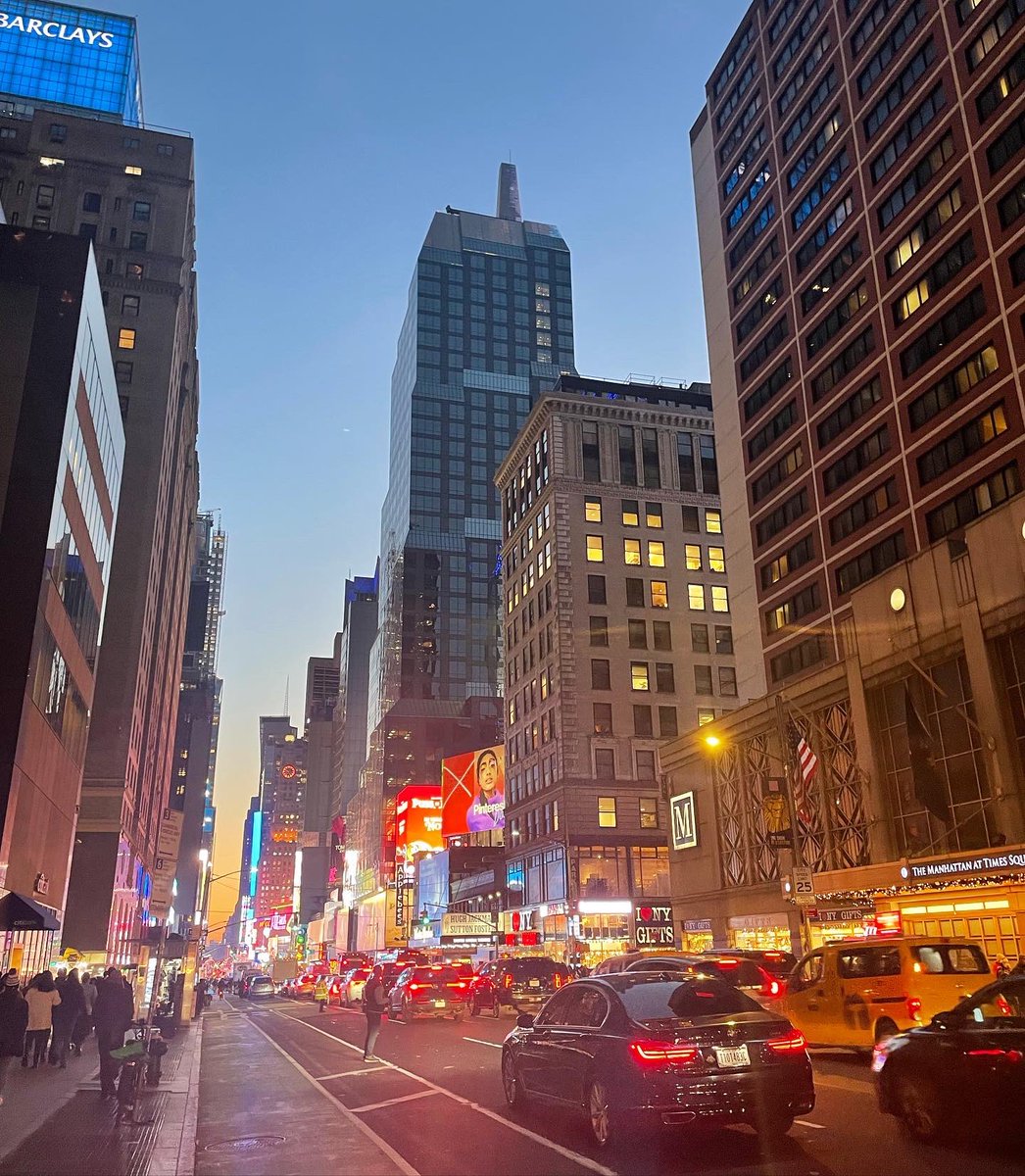 juvalandre's tweet photo. Big Apple 🍎 https://t.co/6HqXKP9Wvn