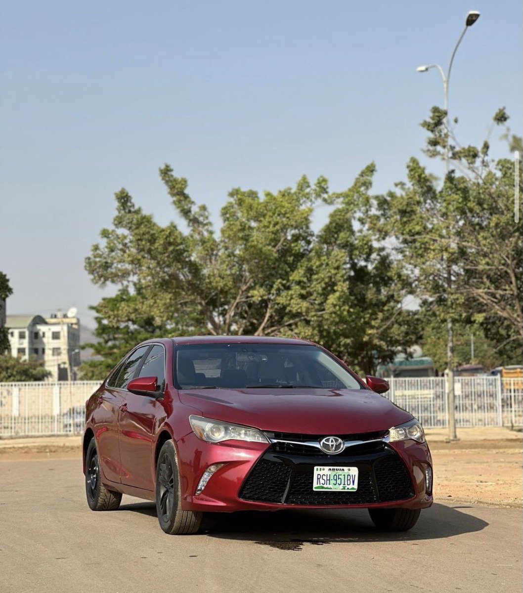 Automall_ng's tweet photo. Toyota Camry SE 2016 model
Price:6.2m
Duty: paid
Location: Abuja
#Emefele #Rivers #TheCBN #dasuki
@MaiAgogon @zabeenarh @Mvnaaa___ @aisha_yaGuda @miss_ayshatou @hamza_bin_musa @el_uthmaan @Arewa_Business_ @arewacycle @zabeenarh @lumiquan_ https://t.co/DDGxKBokiv