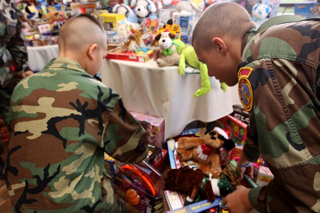 Toys For The Troops - mailchi.mp/8b214232f651/t…