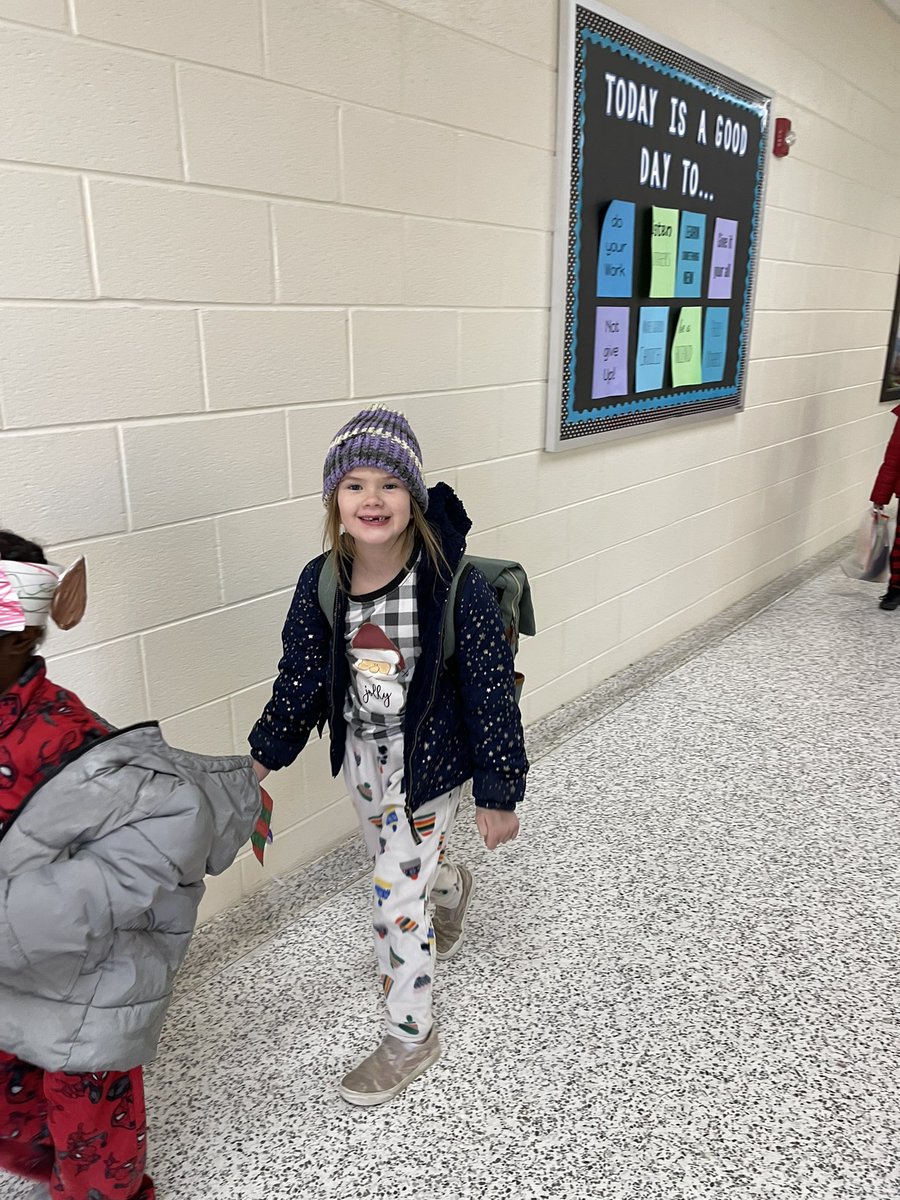 mrslohr4's tweet photo. Some our sweet babies, ready for break, in their brand new hats! We had some wonderful churches donate these handmade hats to our students. They were an absolute hit!! @CEES_Jackets https://t.co/g5YwJBUfmx