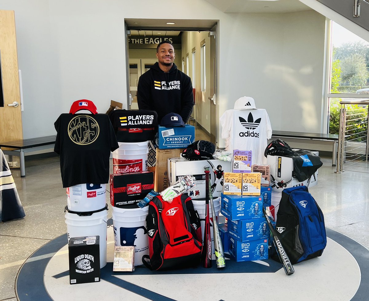 xavierjedwards's tweet photo. XE9 Camp tomorrow, camp starts at 11 registration starts at 10, Thank you to all the sponsors. Year 5 coming up🤍 https://t.co/g0F3S66YjC