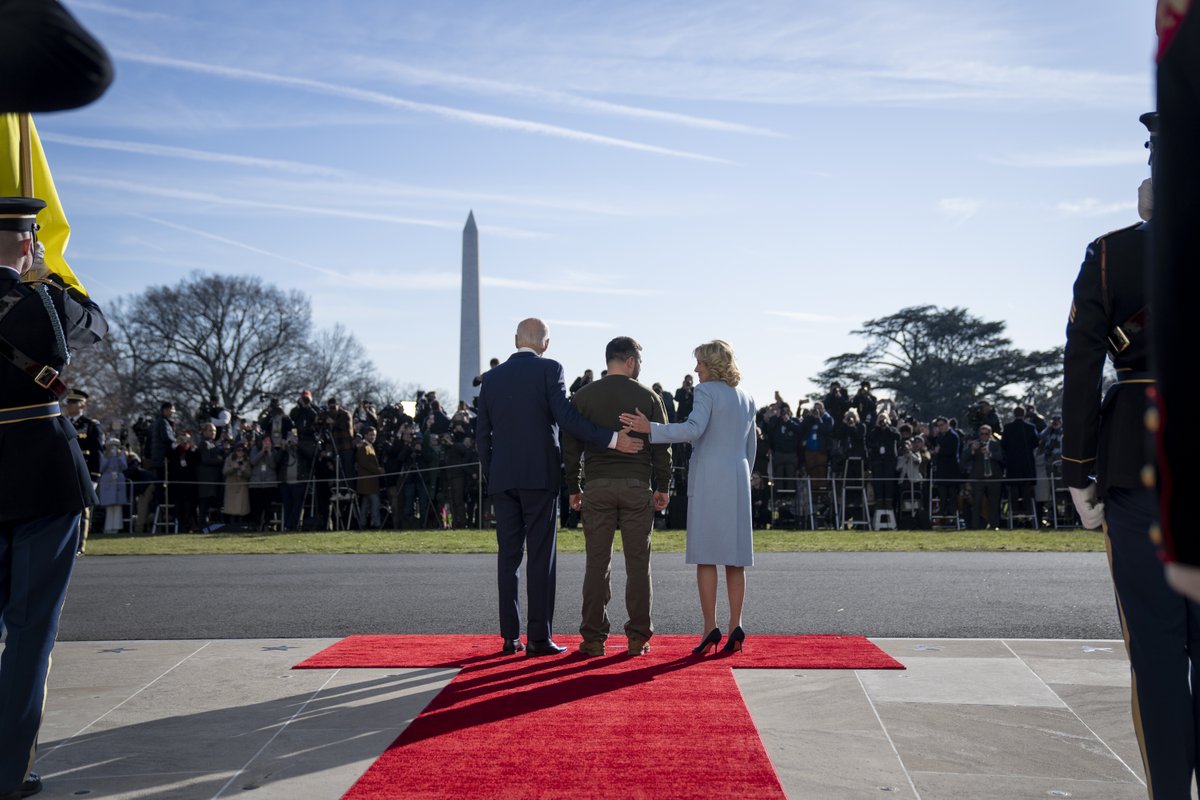 President Zelenskyy, we hope you take our love and support back to Olena and your children, and all the families of Ukraine. 💕