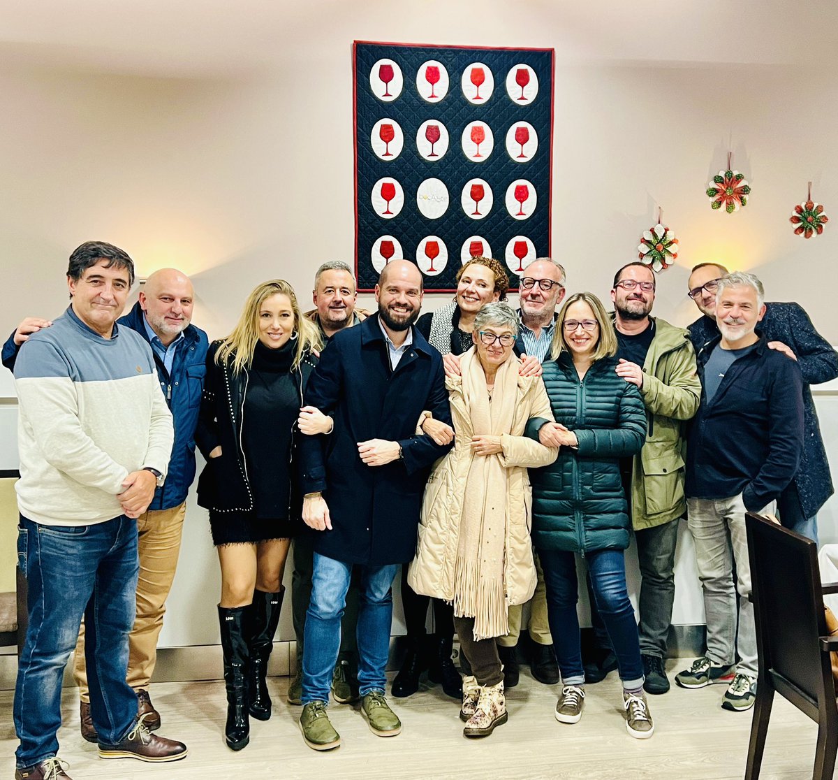 monivalderrama's tweet photo. Avatar nos encantó y reencontrarnos por Navidad, también. Un día para enmarcar por la sencillez de un miércoles y las buenas sensaciones de un viernes que no es. 
Buenas noches personas y amigas virtuales. https://t.co/XlxGEGSslz