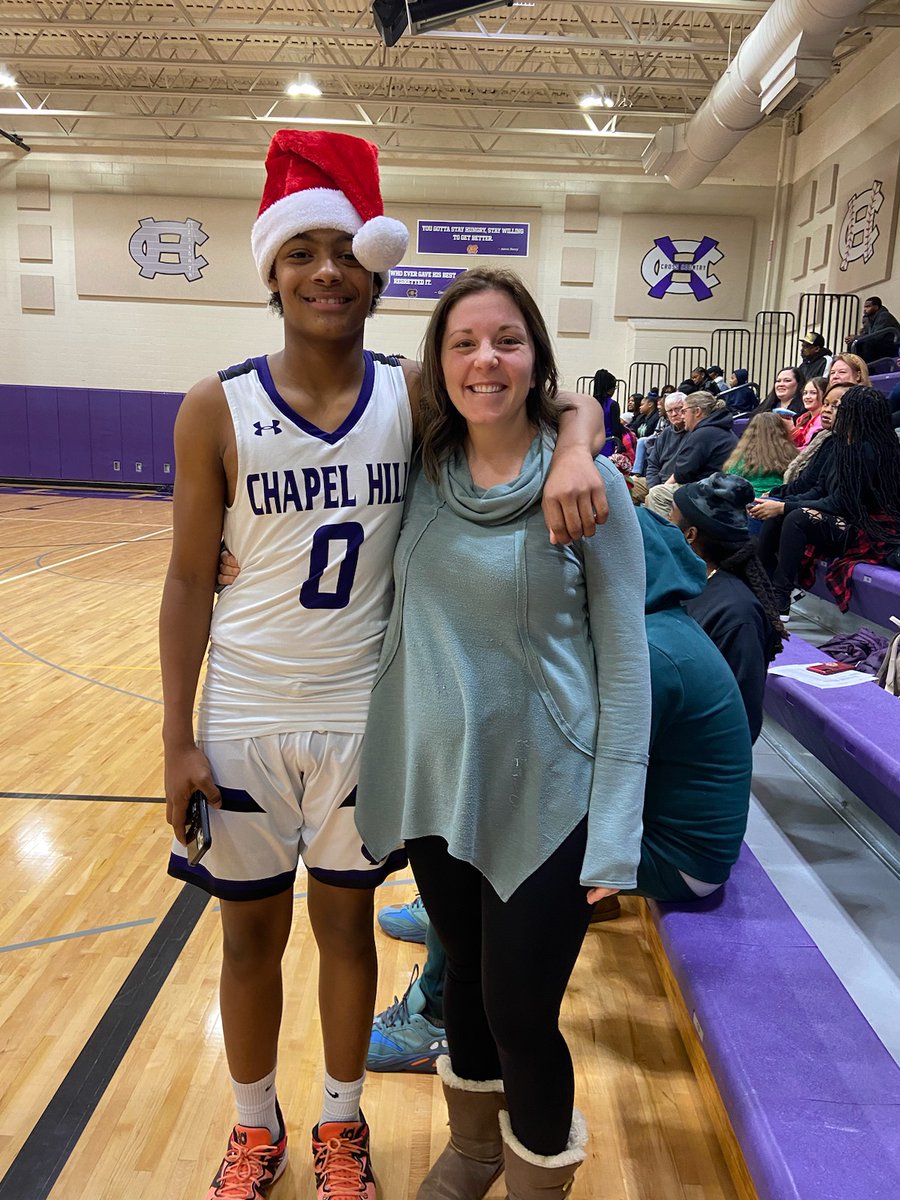Always happy to see my former bears thriving 🥰 but also why are they so tall?!  #formerbabies <a href="/McClelland_ES/">Jennifer Nichols</a> check it out!