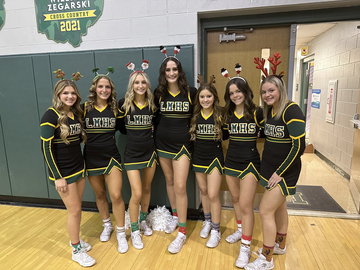 Here. We. Go! Varsity saddling up for Western Brown! 🏀