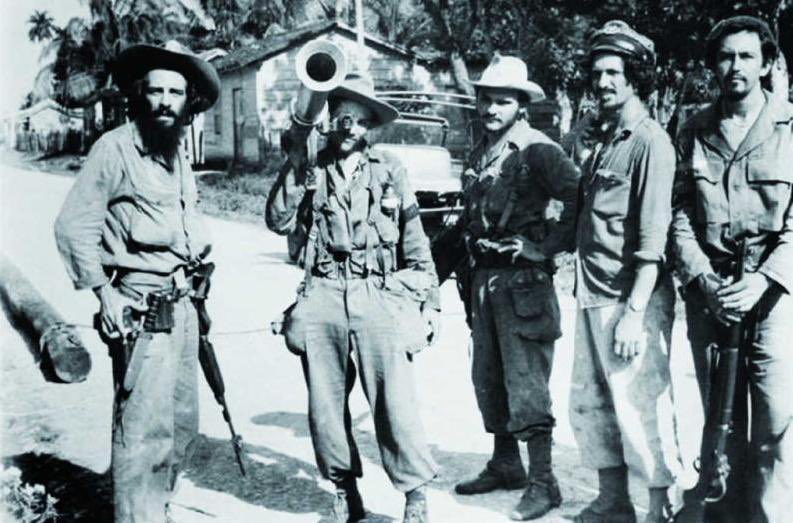aleguevara2022's tweet photo. El 21 de diciembre de 1958 durante la guerra de liberación comienza la batalla de Yaguajay. Con sus casi 11 días de duración, fue una de las más prolongada en el país, al frente el Comandante Camilo Cienfuegos y las tropas del Frente Norte de Las Villas. #CubaViveEnSuHistoria https://t.co/hxLDU9vb9o
