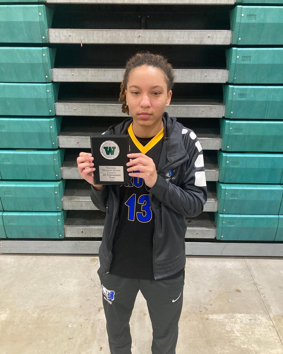 jleonard1318's tweet photo. 🏀Congratulations to #13 Jany’ah Kirk for making All Tournament Team at the Western Holiday Classic🏀#ladybears #holidayhoops https://t.co/IRabT2cPui
