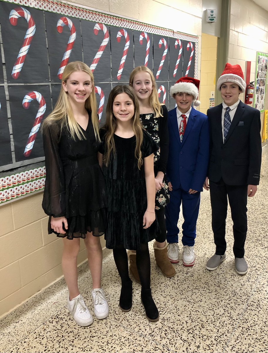 Mrs. Fraba tweet media