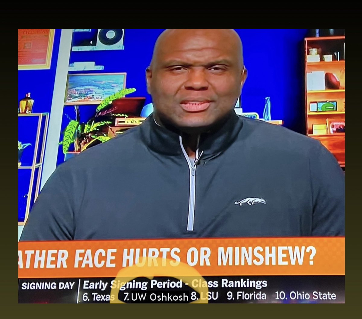 Huge day for ⁦<a href="/UWOshkoshTitans/">UW-Oshkosh Athletics</a>⁩! Heading into the evening with a top 10 recruiting class! 
#NSD23
#come2theVall3y 
⁦<a href="/jeremycrabtree/">Jeremy Crabtree</a>⁩