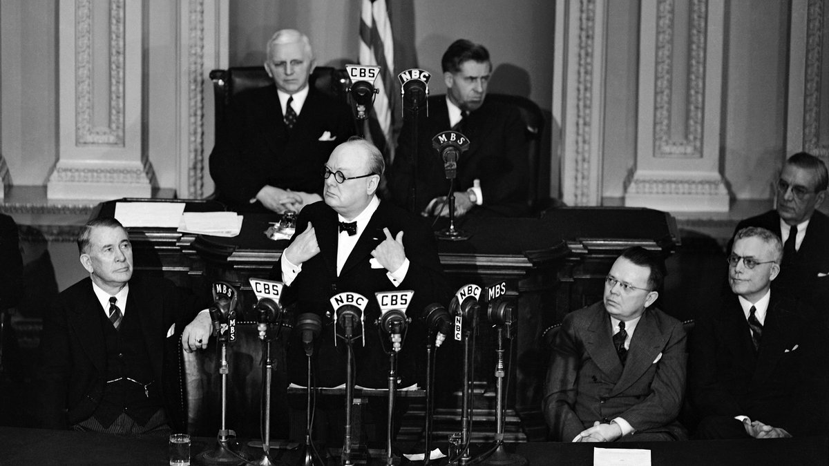 BeschlossDC's tweet photo. Less than three weeks after Pearl Harbor, Churchill is cheered by Congress on day after Christmas 1941: https://t.co/FHSwAvZ1tU