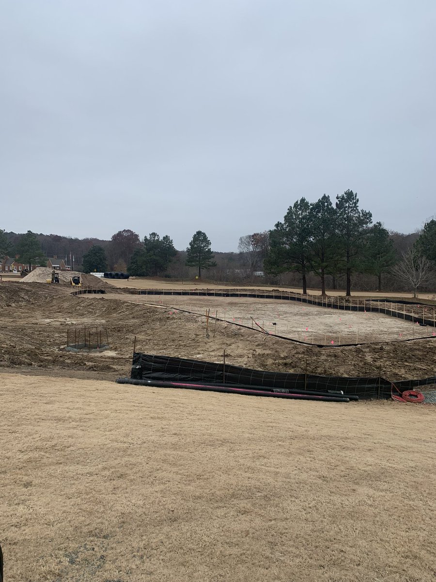 FinleyAgronomy's tweet photo. Heres an update to the renovation at Finley GC. There has been major work done to the old 12-18 holes making them into the new front nine. Currently, most of the work is being centered around green complex shaping and building the USGA Spec Greens Soil. Much more work ahead. https://t.co/VIhoNfkG1A