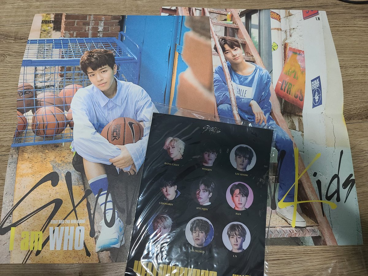 kpopdaiso's tweet photo. 스트레이키즈 인화사진 포토카드 포카  양도합니다
원하는 포카 체크해서 제시하세요
이 옾카방으로만 문의 https://t.co/7BkUwY0iEv
#스트레이키즈    #현진 #방찬 #창빈 #승민 #아이엔 #필릭스 #포토카드 #양도 #straykidstickets https://t.co/Upa38f5EZQ