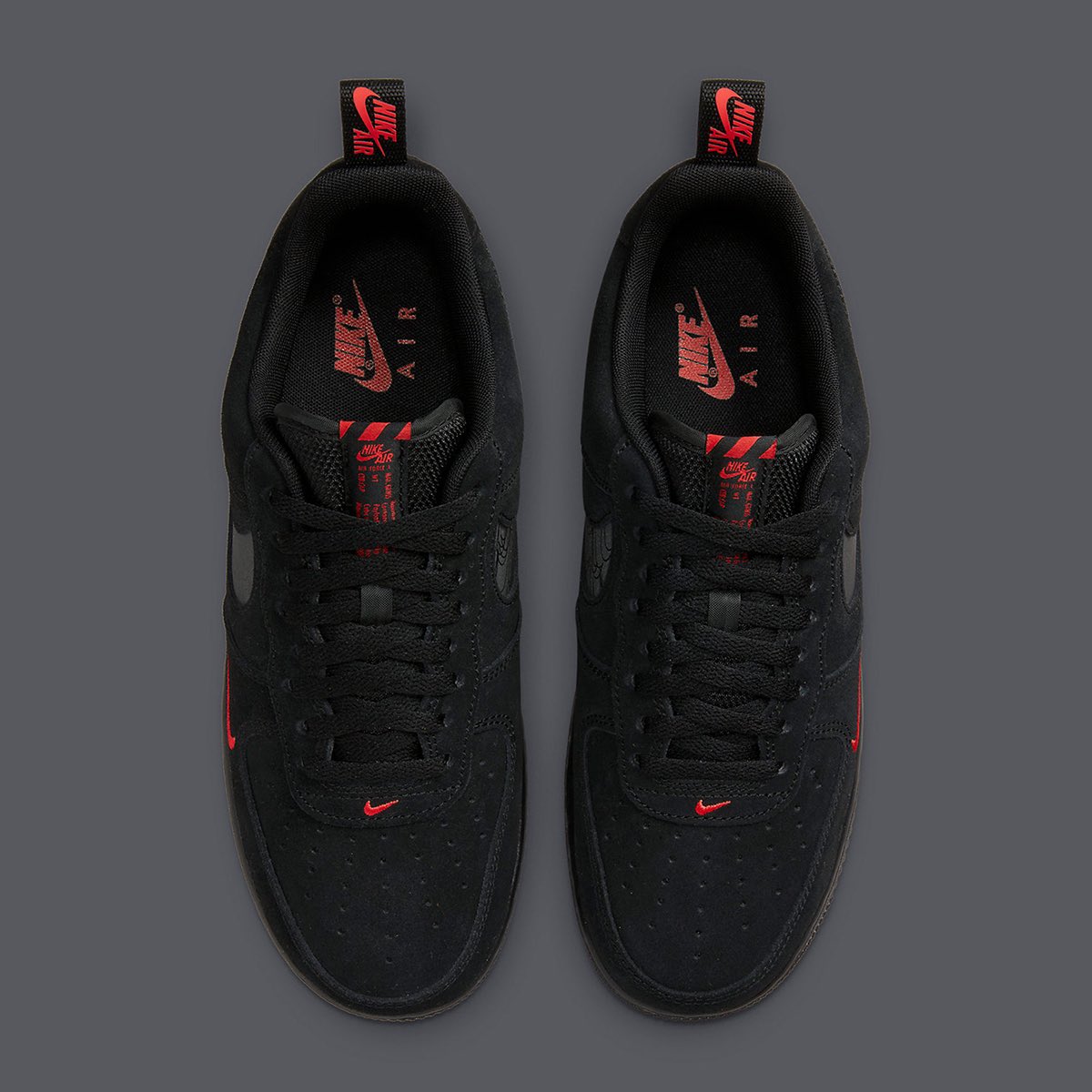 sdmlinks's tweet photo. 🎃 O Air Force 1 “Black Orange” começou a ser lançado no mundo. Fique de olho. 

📲 Receba o aviso antecipado:
https://t.co/unVWZ25fPP https://t.co/kBCrmtj9mk