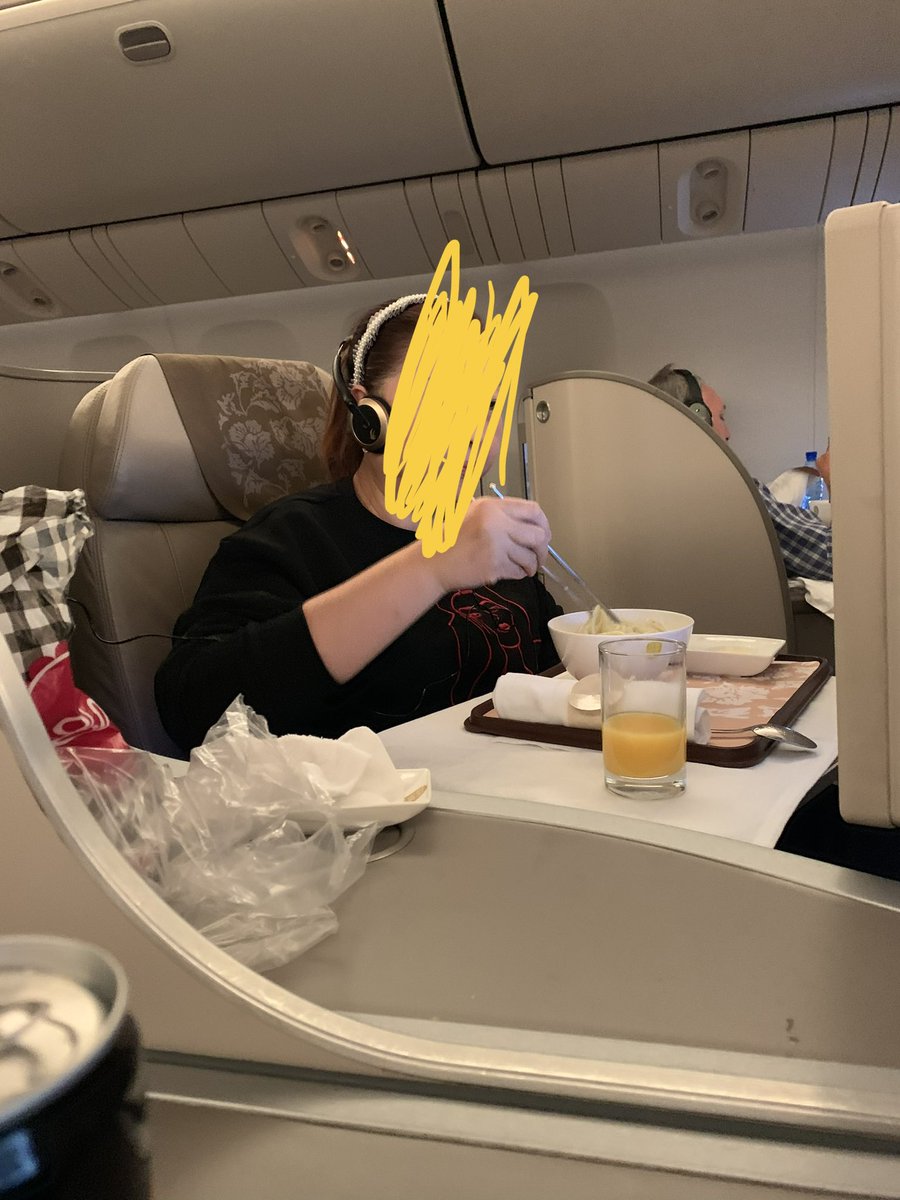 家人朋友们 我们回来了😂😂😂