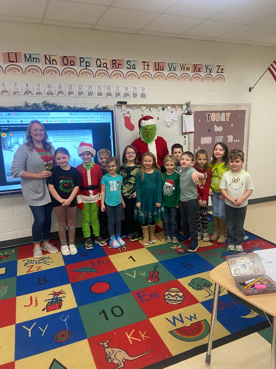 The Grinch made his visit to EMES. The kids learned he was the nice Grinch. 😊💙