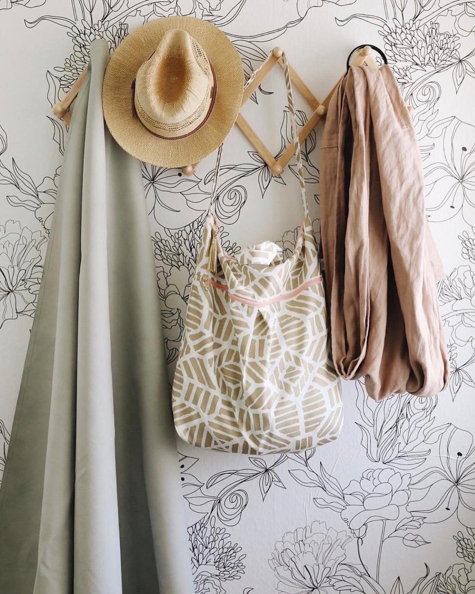 It's the little things that make a place a home. ✨
 
Featuring: Sketch Floral Wallpaper