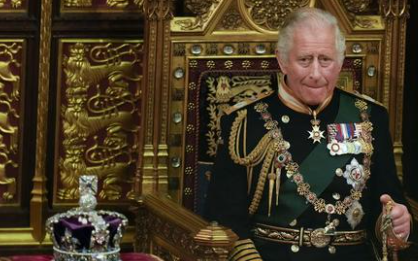 Mirror Royal tweet media