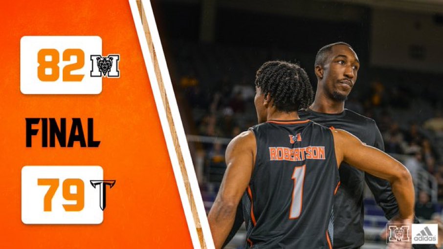 mercerpastprez's tweet photo. Congrats Mercer Men’s Basketball.  Good road win.  Bears starting to roll.  Go Bears and Light the Bridge! https://t.co/lDz7FPzKj9