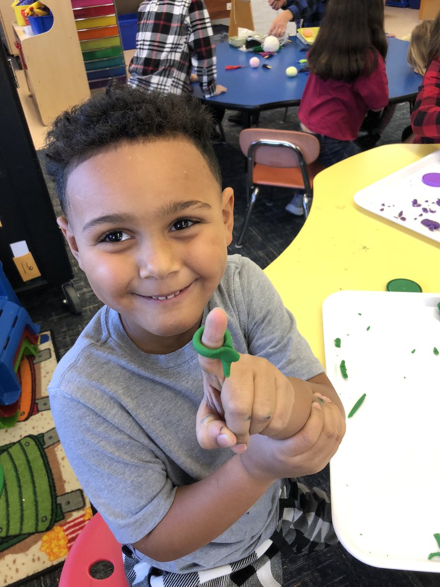 Ethan Eschler tweet media