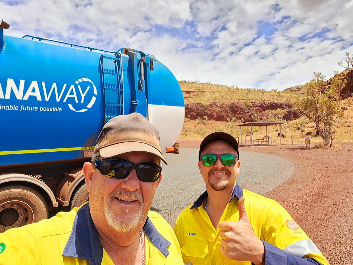 CleanawayAU tweet media