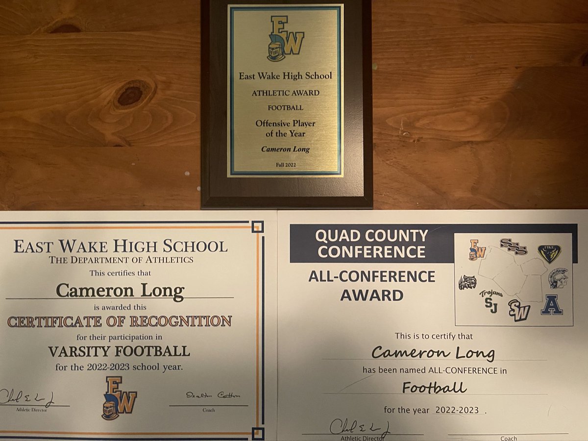 I was honored to receive offensive play of the year and be nominated for all conference. Time to keep working @FBCoachMariani <a href="/Nate_Garner_75/">Nate Garner</a> <a href="/GeepWade/">Geep Wade</a> @CoachTyShwallon <a href="/Coach_TimSmith/">Tim Smith</a> <a href="/Coach_CainOL/">Coach CJ Cain</a>  <a href="/Coach_BCollins/">Brian Collins</a>