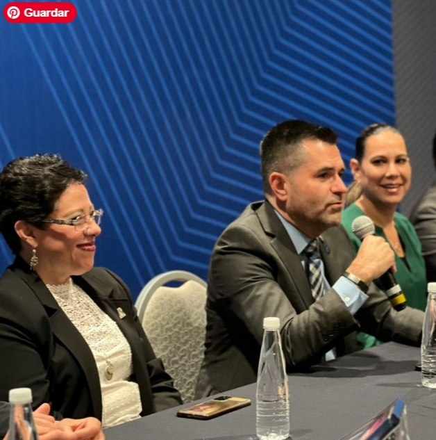 0ndarretapp's tweet photo. #0ndanews

#Preside la #ciudad de #Leon la #alianza de #Contralores #Estado #Municipios. – #Boletines #Dependencias

Auditoría🔍, Gobierno🏛

https://t.co/eX2IupviNn

https://t.co/9of1qBpUPq https://t.co/7Zwfihv817