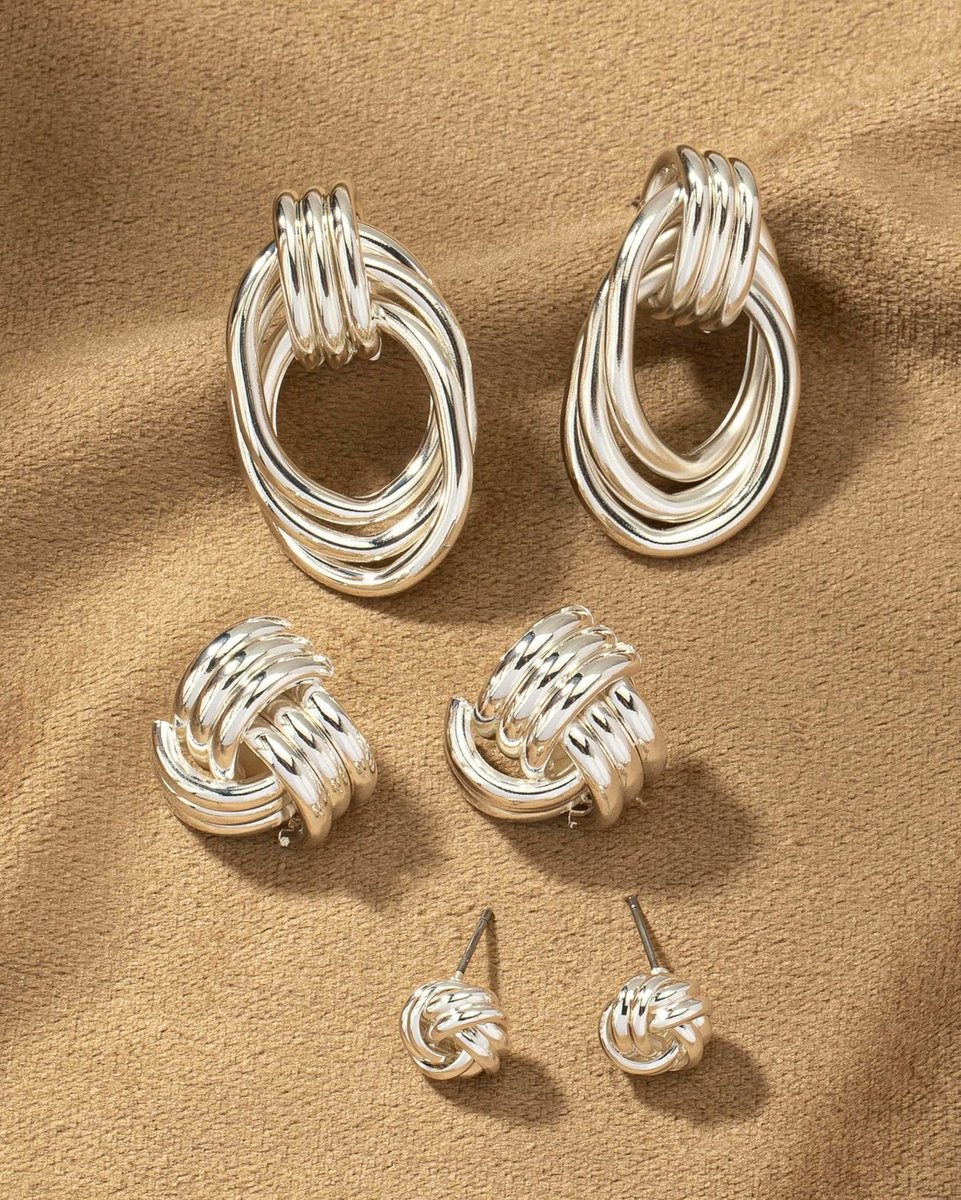 eightysix92's tweet photo. Our She’s Timeless Knot &amp; Hoop Earring Pack speaks for itself PERIOD ✨😍
*
Available in Gold &amp; Silver 🤎
Use Code: THROW25 for 🤑🤑 Off ‼️
 #boutiques #fashion #boutique #boutiqueshopping #boutiquefashion #boutiqueclothing #style #explore #onlineshopping #shopping https://t.co/IwaXV6XLer