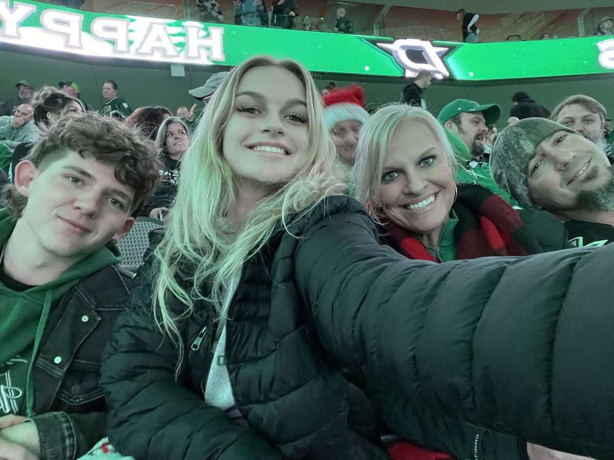 Kristin Booth tweet media