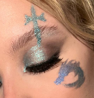 I think its great opportunity to share my make up art post again with u! Cause we have some new fragments with blades in this new <a href="/ether/">ETHER</a> video and it also an important detail of my make up! Stay tuned for the new make up art inspired by a new video! x.com/Verbnyakk/stat…