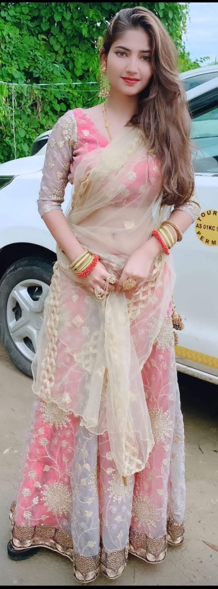 Angel rai hot saree look : r/Angel_Rai