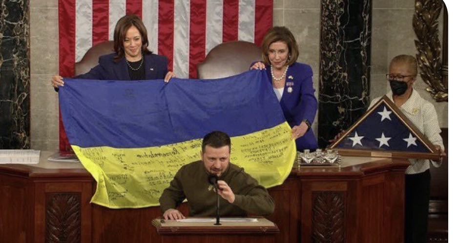 Buck17761's tweet photo. The same Witch that tore up a copy of a sitting President's State of the Union did this tonight. Could we expect anything less?? https://t.co/d50TXra5Zt