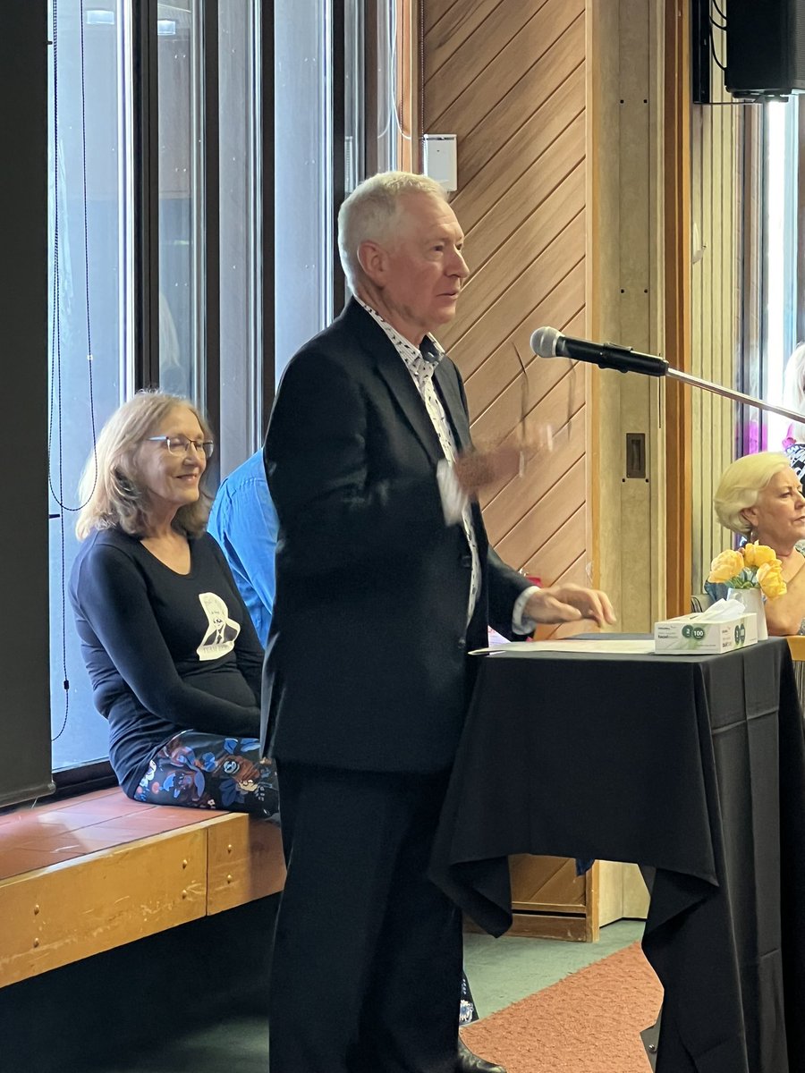 Sue Sutherland tweet media