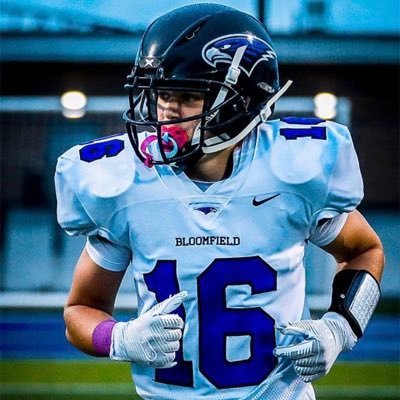 The D Zone (@thed_zone) on Twitter photo Bloomfield Hills 2023 WR/CB/LS Aaron Zekman was offered by Saint Ambrose
football.thedzone.com/players/aaron-…
@Azekman <a href="/BHHS_FB/">BlackHawk Football</a> <a href="/FightingBeesFB/">St. Ambrose Football</a> Bloomfield Hills 2023 WR/CB/LS Aaron Zekman was offered by Saint Ambrose
football.thedzone.com/players/aaron-…
@Azekman <a href="/BHHS_FB/">BlackHawk Football</a> <a href="/FightingBeesFB/">St. Ambrose Football</a>