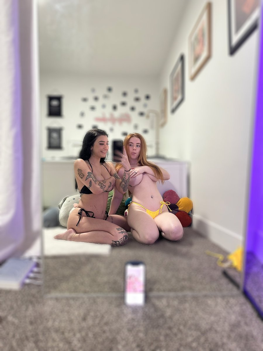 itsnatdogluv's tweet photo. filming a video with @squirtabl3 tomorrow 🥂🫢 merry christmas https://t.co/c3GUjGZJ6H