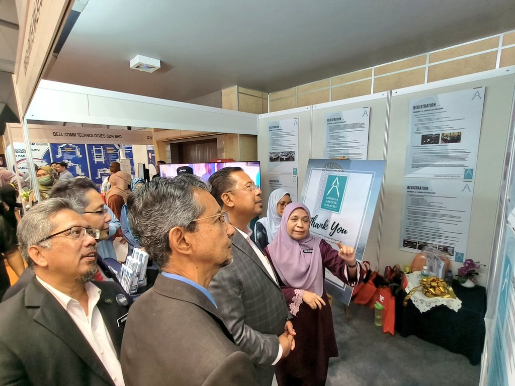 Amran Mohd Majid tweet media