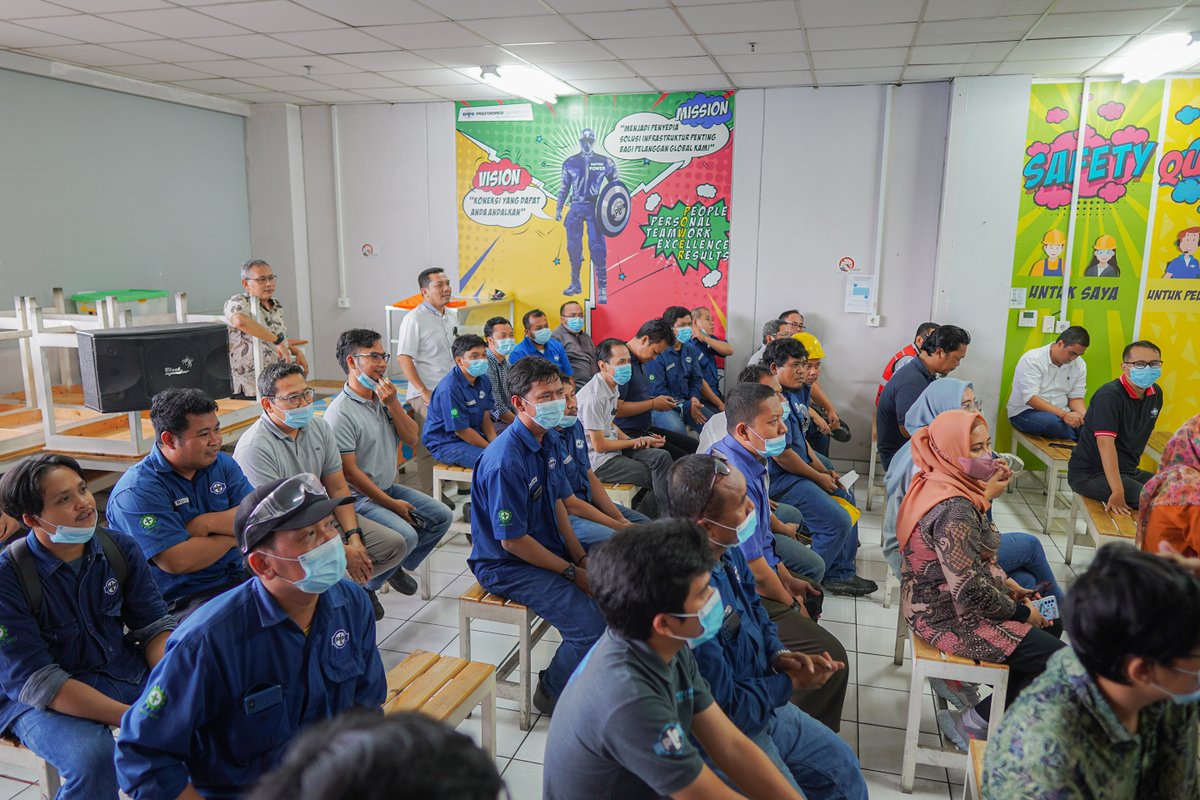 PLPID's tweet photo. Selamat ulang tahun ke-13 PLP Indonesia.

Semoga menjadi perusahaan yang semakin maju dengan layanan yang berkualitas dan semakin sukses.

#PLPID #PLP #energy #electriczen #manufacturing #industrial #listrik #PowerLine #sutet #SUTT #MV #telcom #solar #ulangtahun #birthday https://t.co/9Em3sXE4S7