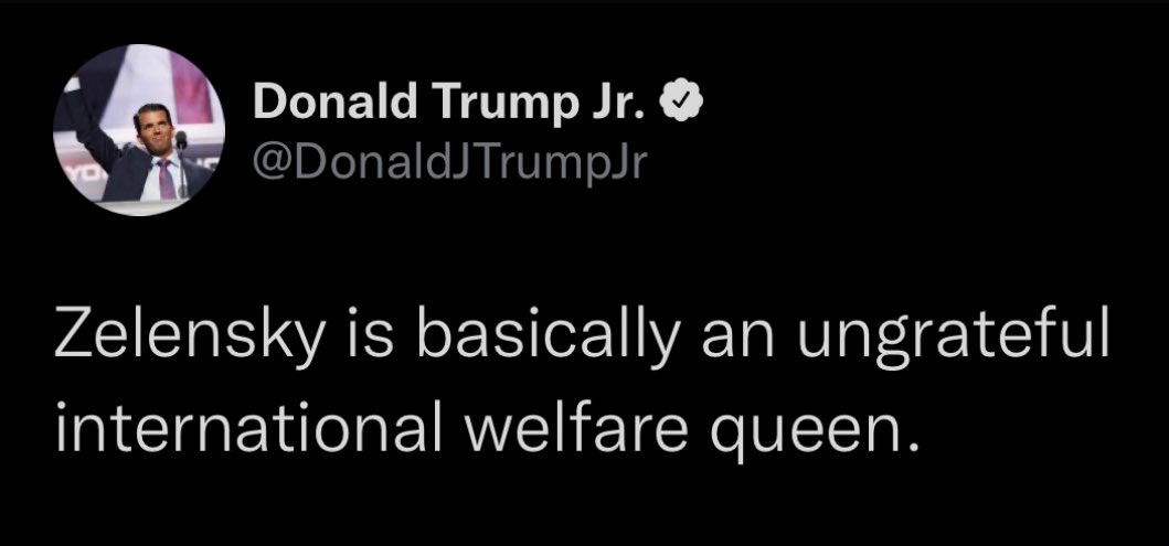 Fkjkru2UEAEUvKN?format=jpg&name=medium