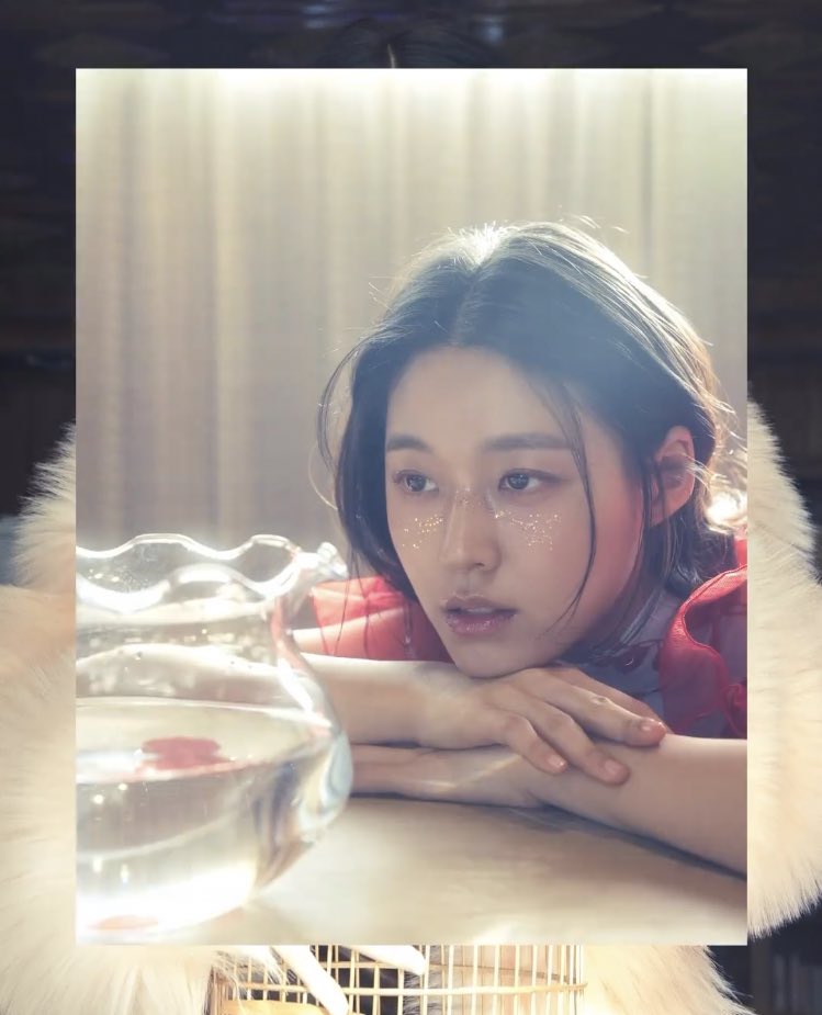 seolhyunhk's tweet image. 221222 Singles Magazine January 2023 

instagram.com/reel/CmdMKKXK-…
#Seolhyun #김설현 #설현 #雪炫