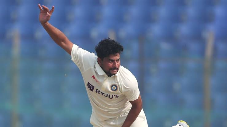 pandya_jay's tweet photo. The man @imkuldeep18 gets a match after ages. Bags 8 wkts &amp; MoM. Gets dropped in the next Test. No words. Sometimes this game gets cruel!! @bhogleharsha @BCCI @RaviShastriOfc @rahuldravid_ind https://t.co/YvisMyEm2t