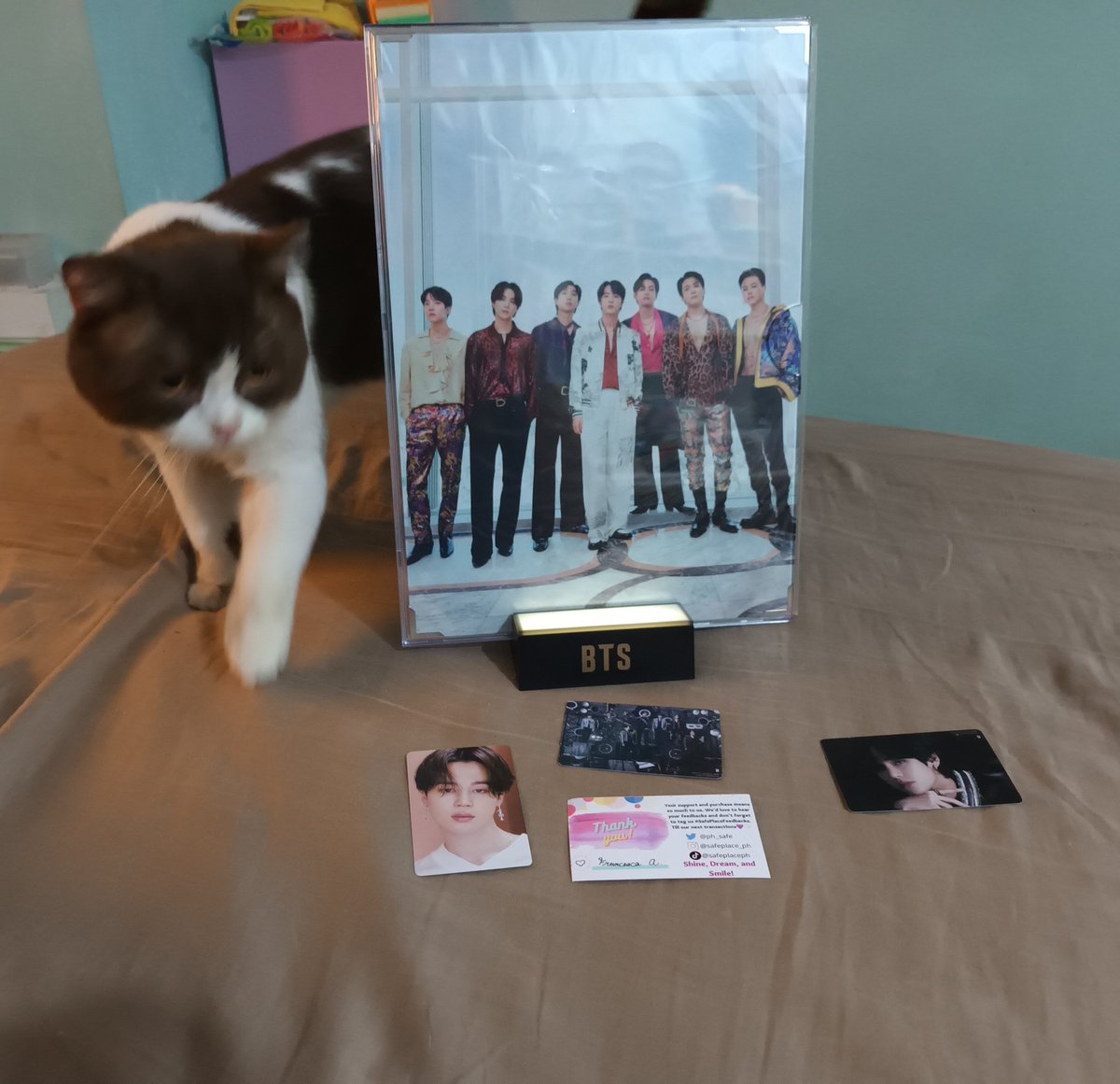 ChicaMirala's tweet photo. OMG! Finally nakauwi nadin itong MB8 standee 😭 Thank you so much @ph_safe buti nahanap ko po kayo and super understanding nyo po sa situation with other seller kundi bye bye pogi ako. 🥲 Hopefully more sales sa shop nyo in the future! Ingat po always! 🥰😊 #SafePlaceFeedbacks https://t.co/RxNOurL0yg