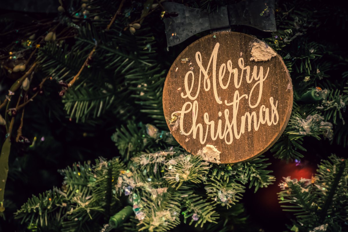 zecureuk's tweet photo. Merry Christmas and Happy New Year from all of us at Zecure! https://t.co/hH3FIZvfhG