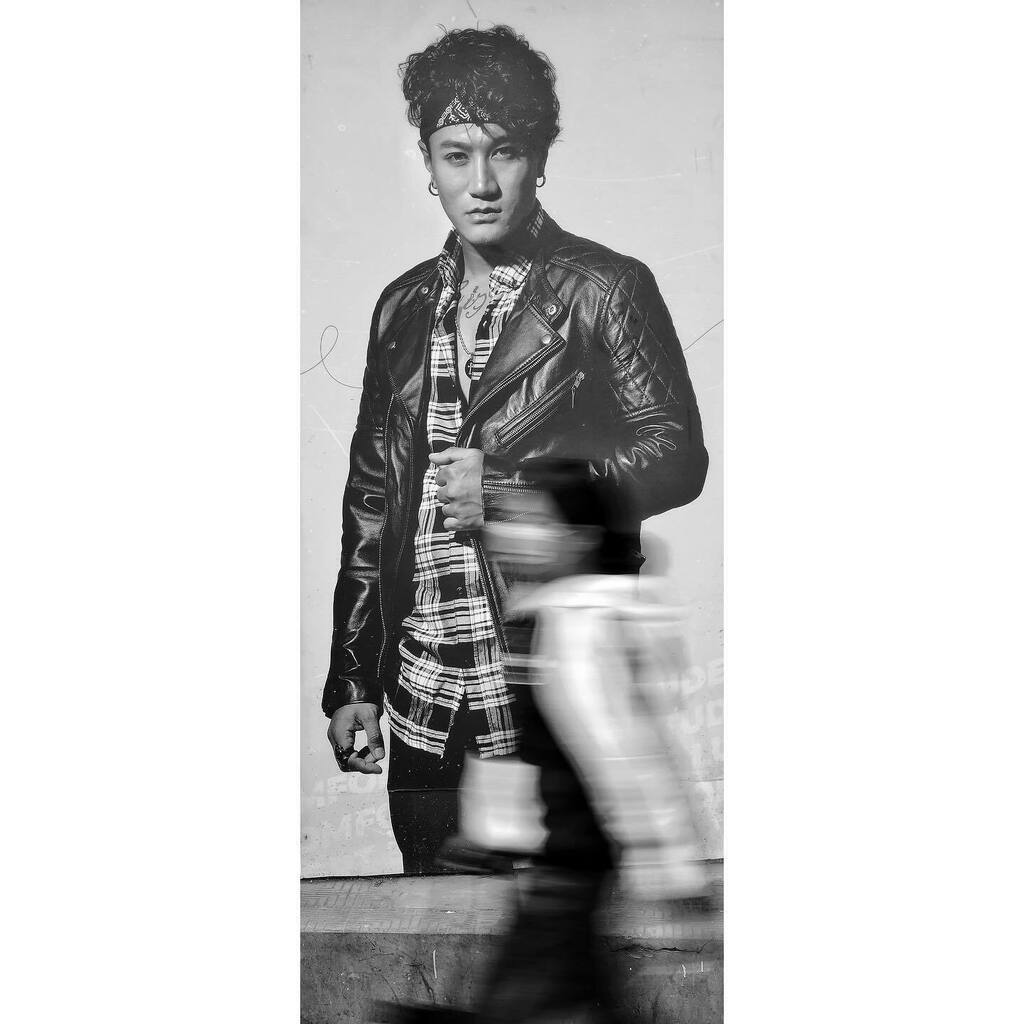 MrWaldoPepper's tweet photo. Rush
#kathmandu #nepal
#advertisement #street #streetphotography #streetphotographer #streetphoto #streetphotos_bnw #blackandwhite #blackandwhitephotography #blackandwhitephoto #mono #monochrome #fuji #fujix #fujixseries #fujifeed #fujifeedstreet #fujif… https://t.co/qSQoNQyHNF https://t.co/EPYIYFksNM