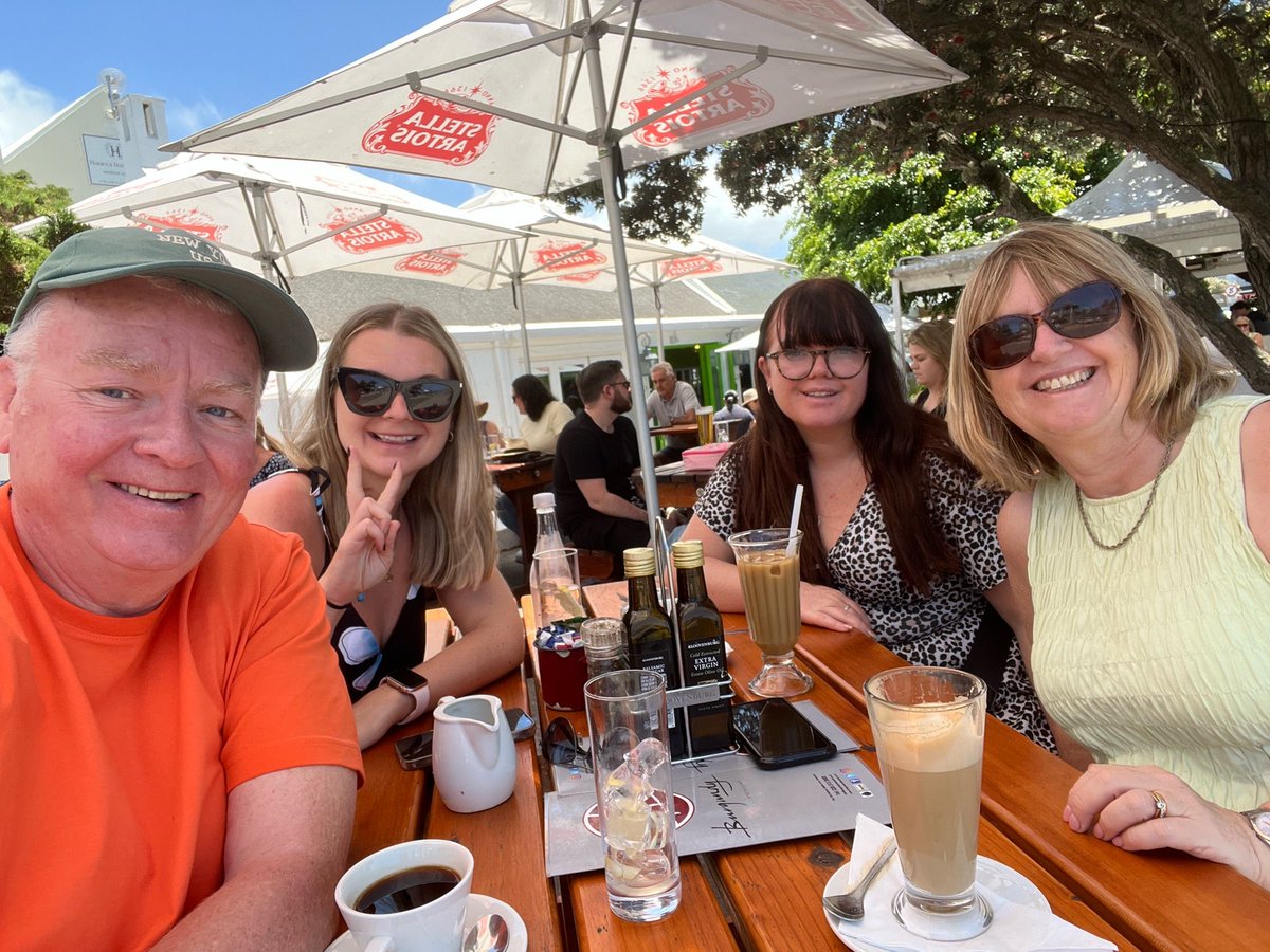 onlyonestevo's tweet photo. Not too shabby here #fablus (@ Harbour House Hotel in Hermanus, Western Cape) https://t.co/J80Eree8jo https://t.co/SjHjsneqBp