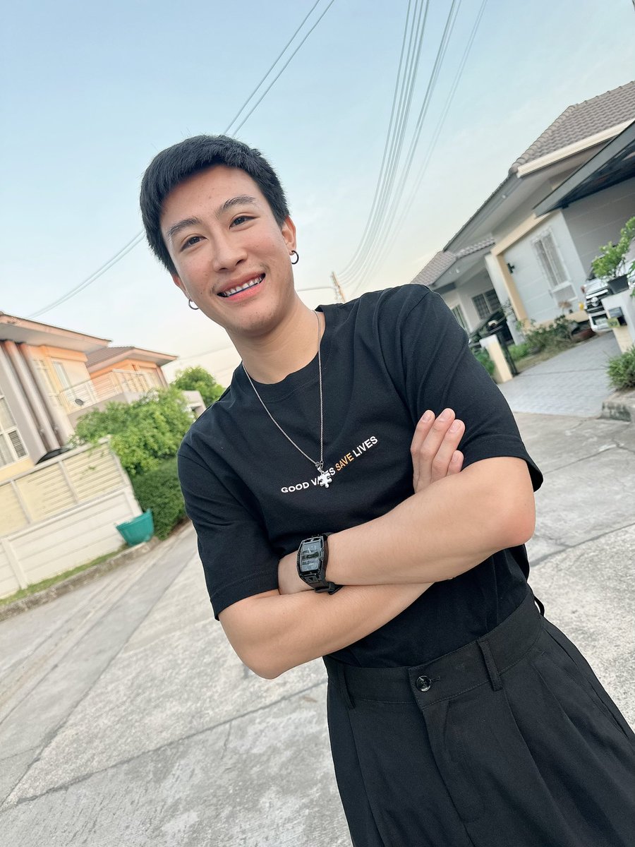 Nook_Thanadon's tweet photo. ชีวิตเราเริ่มใหม่ได้เสมอ ถ้าเราไม่คิดจะยอมแพ้❤️ https://t.co/VoZjNwbfJr