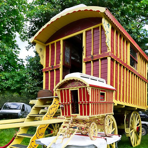 New Documentary! Soundlarks have released our newest piece, a soundscape documenting the wonderful <a href="/strumpshawfair/">Strumpshaw Tree Fair 2022</a> and the makers, creators and artists who are the fabric of it. Links in my bio!