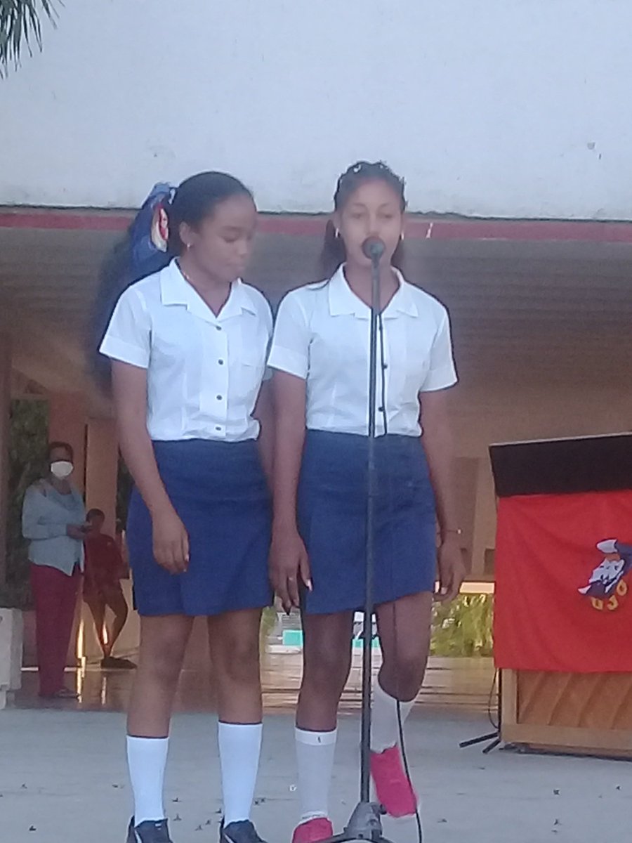 YoelDominico's tweet photo. Regalo de amanecer a los educadores. Muchas felicidades
@maria_laviste 
@GtmoEPedagogica 
@maria_laviste 
@CubaMined https://t.co/D8tQcI53fx