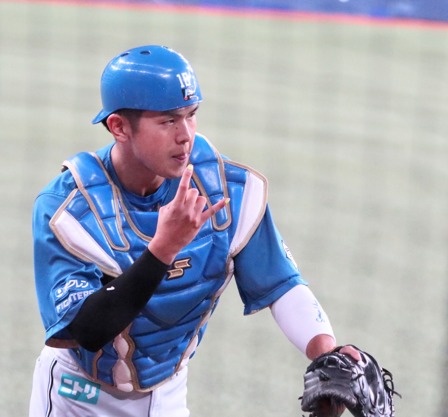 北海道日本ハムファイターズ 清水優心選手 サイン入りユニフォーム