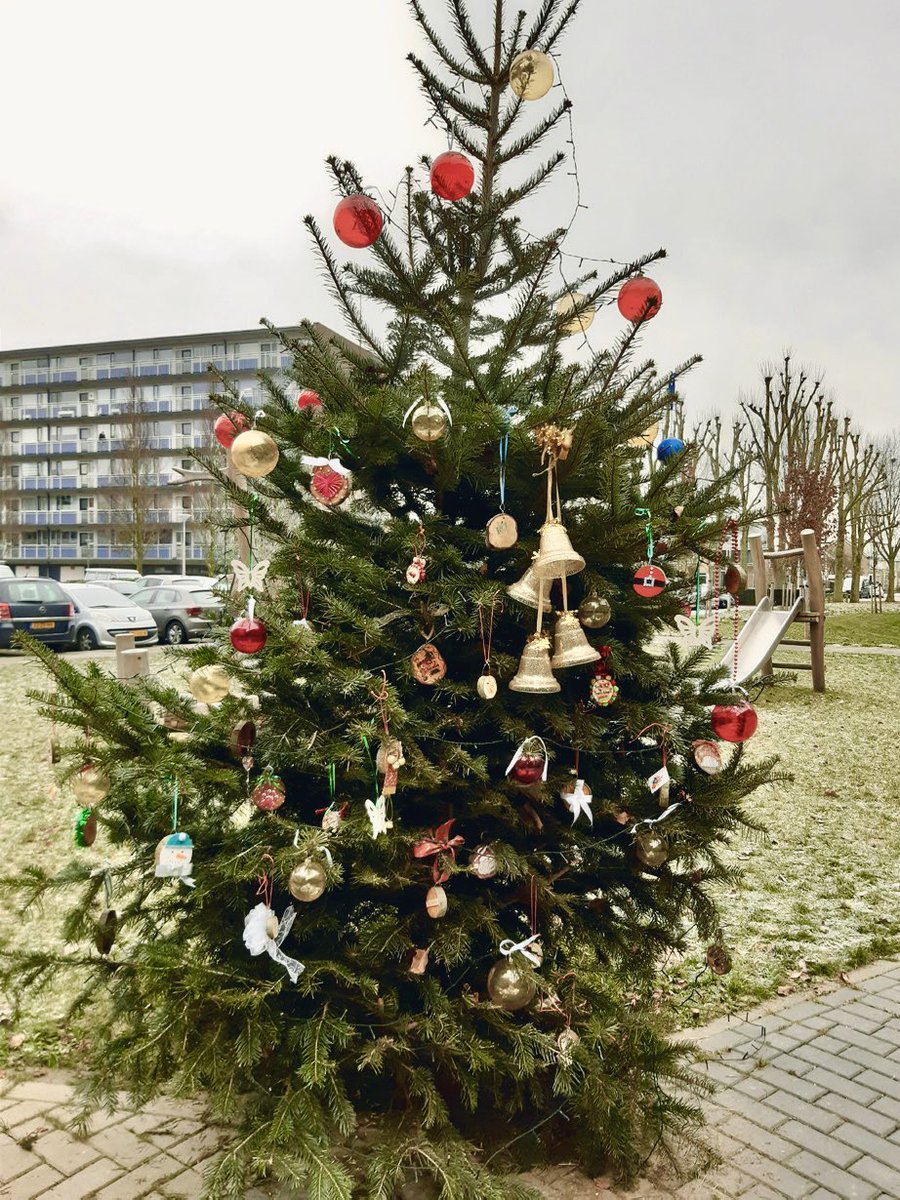 Hendrik-Ido-Ambacht tweet media